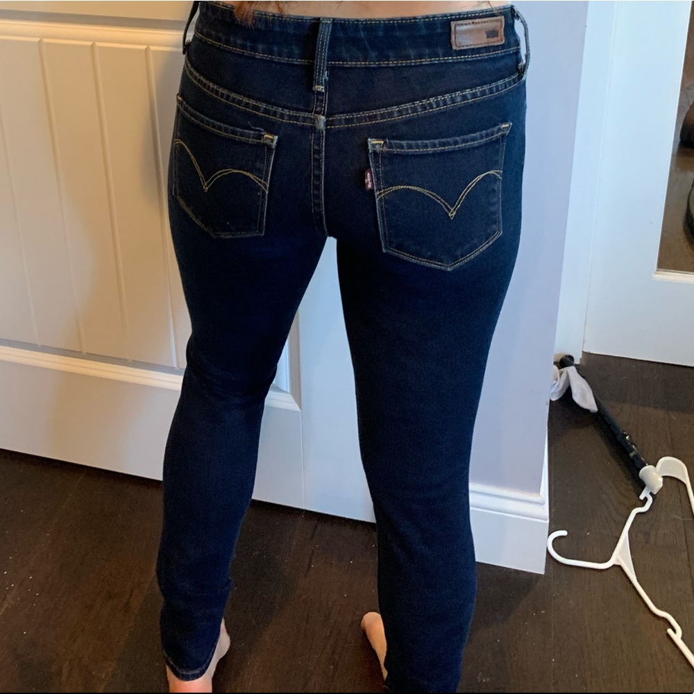 Dark Wash Levi’s Jeans